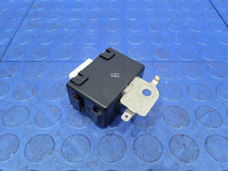 2003-2009 Toyota 4Runner Towing Converter Control Module Relay OEM 81985-35010