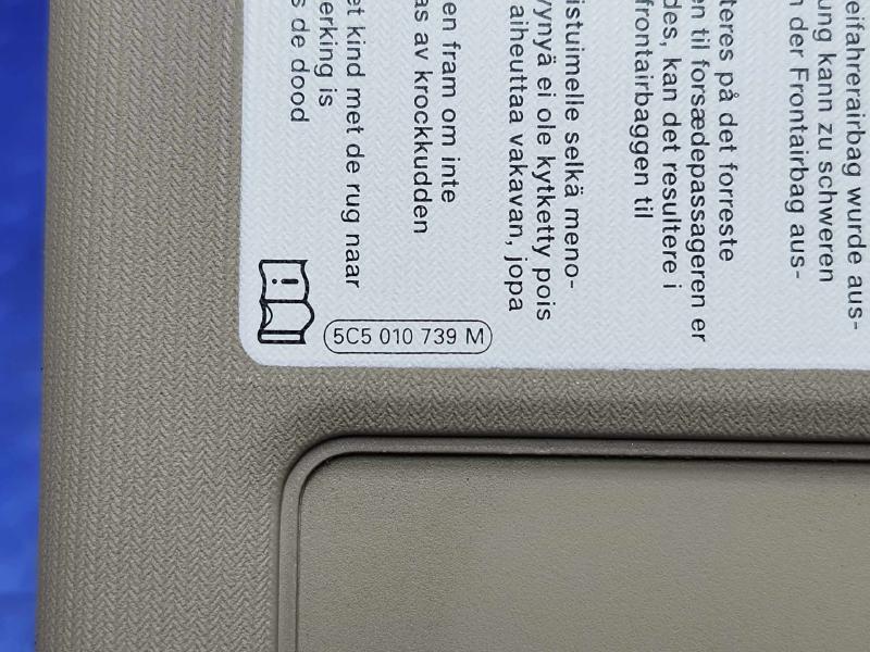 2013 Volkswagen Beetle Sun Visor