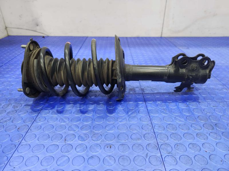 2017 Toyota Prius Strut Assembly