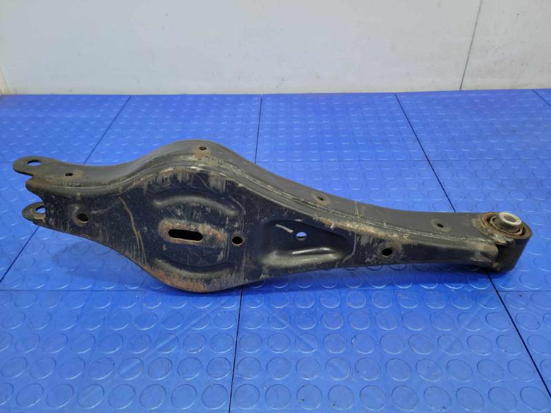 2016 Kia Sedona Lower Control Arm Rr