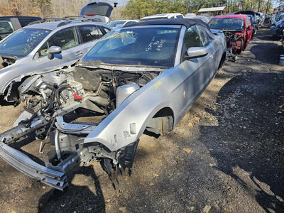 2014 Ford Mustang Front Door Latch