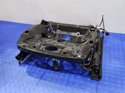 2020 Volkswagen Passat Seat Track