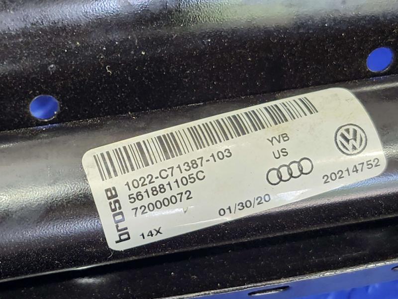 2020 Volkswagen Passat Seat Track