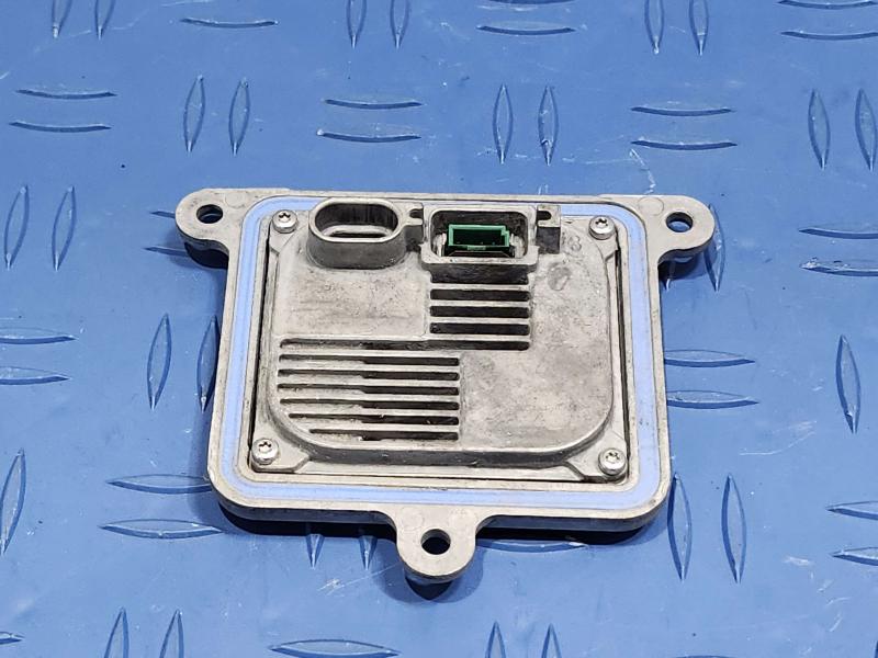 2017 GMC Acadia Headlamp Assembly