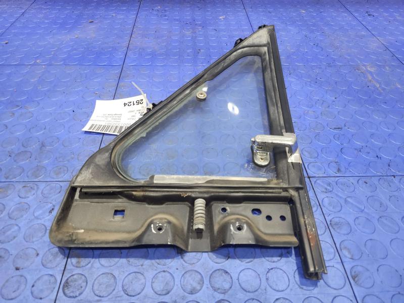 1992 Isuzu NPR Front Vent Glass/Window