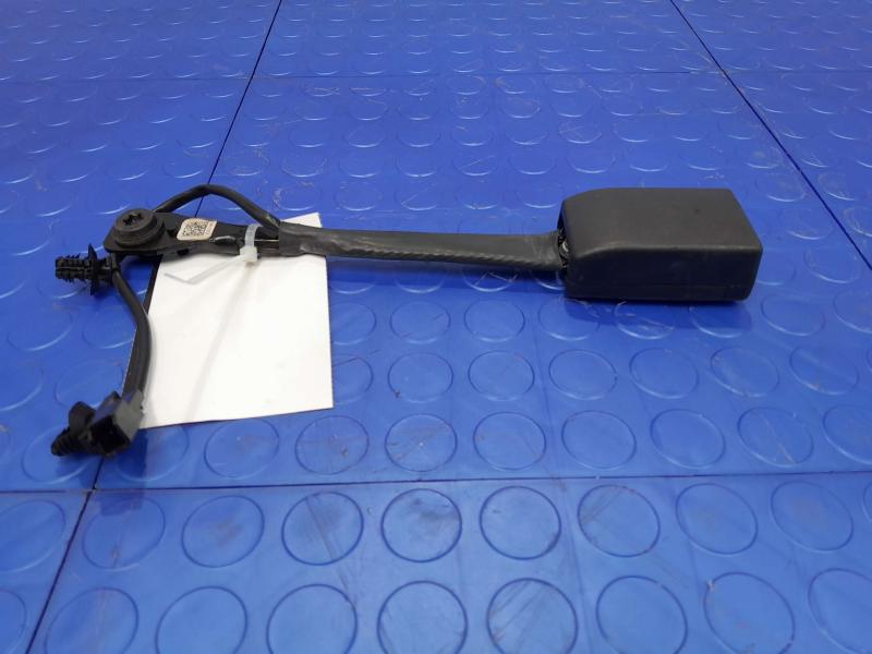 2018 Chevrolet Malibu Front Seat Belt