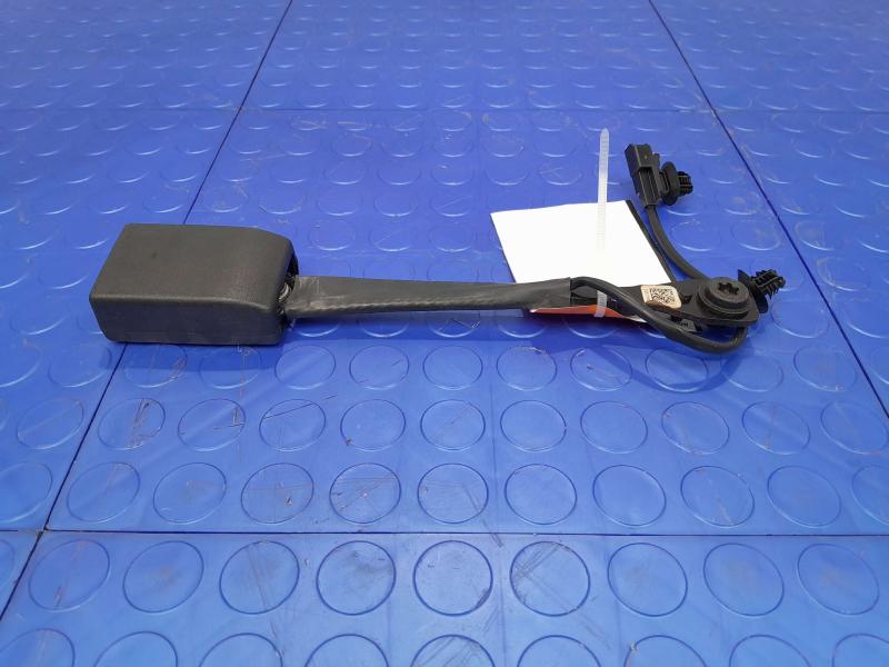 2018 Chevrolet Malibu Front Seat Belt