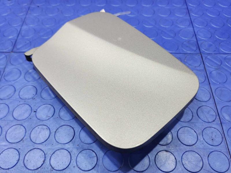 2014 Subaru Crosstrek Fuel Tank Door