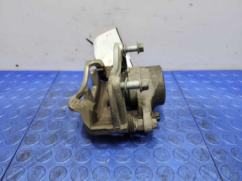 2017 Kia Niro Caliper