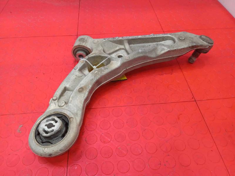 2016 Chrysler 200 Lower Control Arm Front
