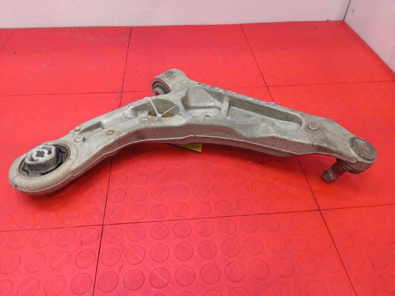 2016 Chrysler 200 Lower Control Arm Front