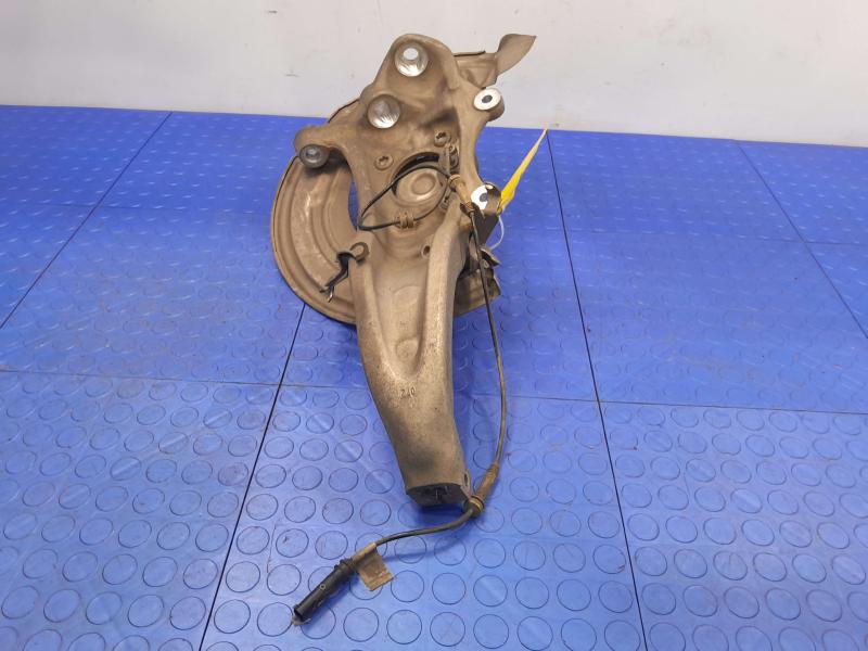 2018 BMW 740I Spindle Knuckle Front