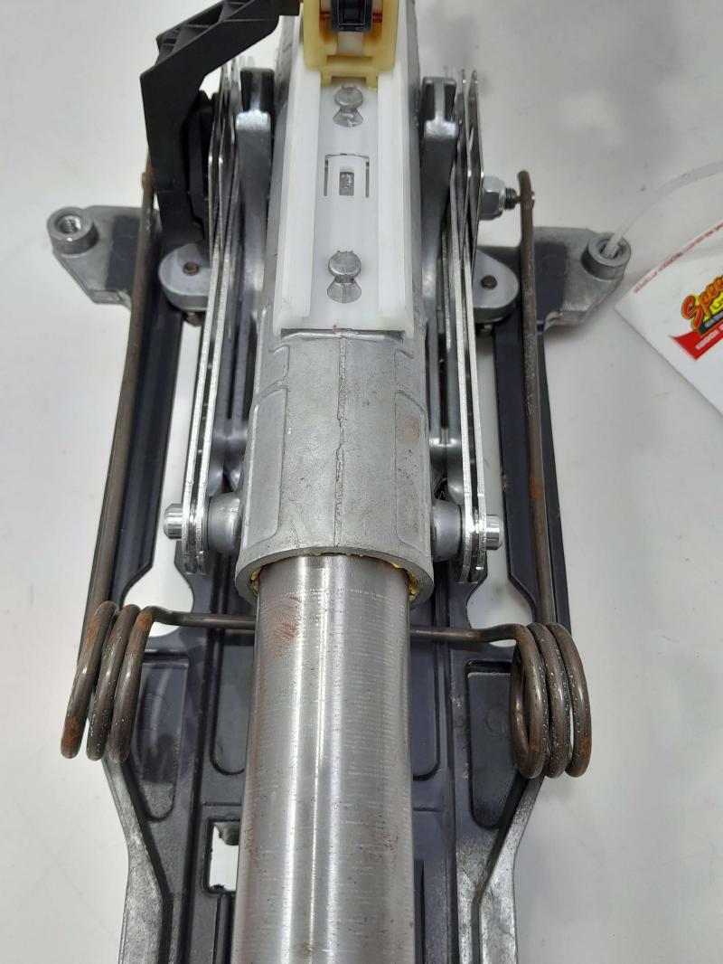 2008 Mercedes ML-Class Steering Column