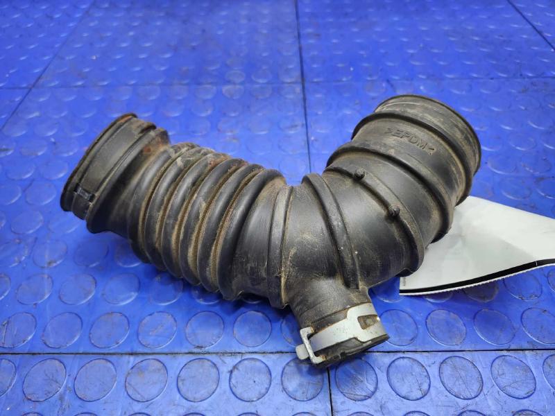 2017 Mitsubishi Outlander Air Intake Tube/Resonator
