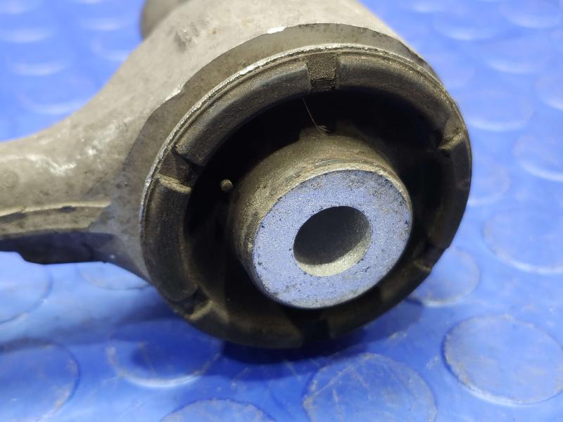 2017 Jaguar XE Lower Control Arm Rr