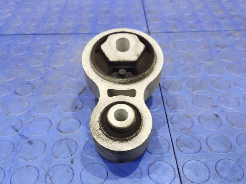 2015-2018 Ford Edge 3.5L Engine Torque Strut Mount Genuine OEM DP5Z6068C