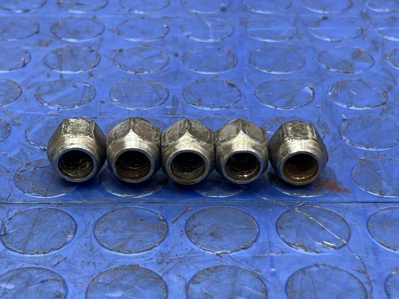 2014 Subaru Legacy Lug Nuts
