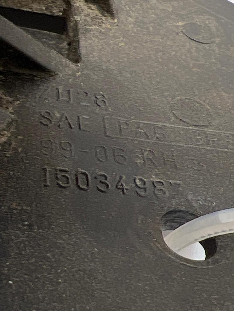 1999 Chevrolet Silverado 1500 Inside Door Handle