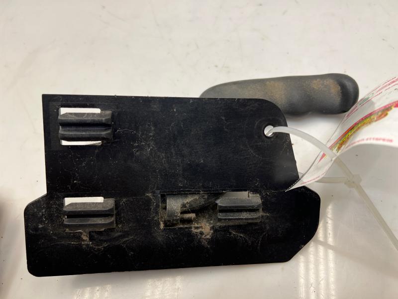 1999 Chevrolet Silverado 1500 Inside Door Handle