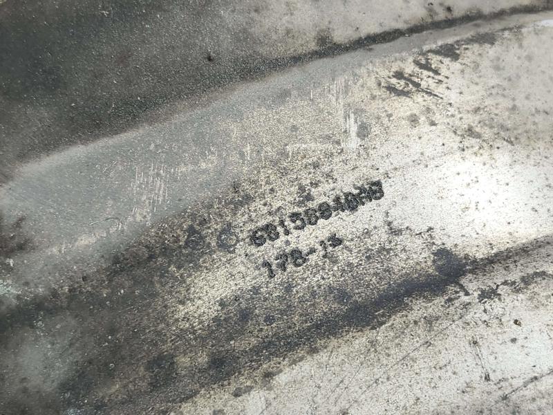 2013 Chrysler 300 Muffler