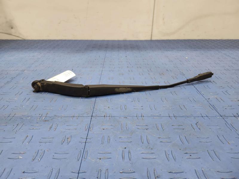 2010 Mercedes ML-Class Wiper Arm