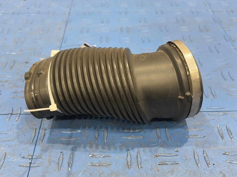 2016 Land Rover Range Rov Air Intake Tube/Resonator