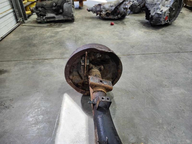 1995 Nissan D21 Hardbody Rear End Rear Axle Assembly 2.4L 4x4 ONLY 4.38 Ratio OEM