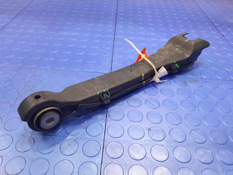 2017 Mercedes C-Class Lower Control Arm Rr