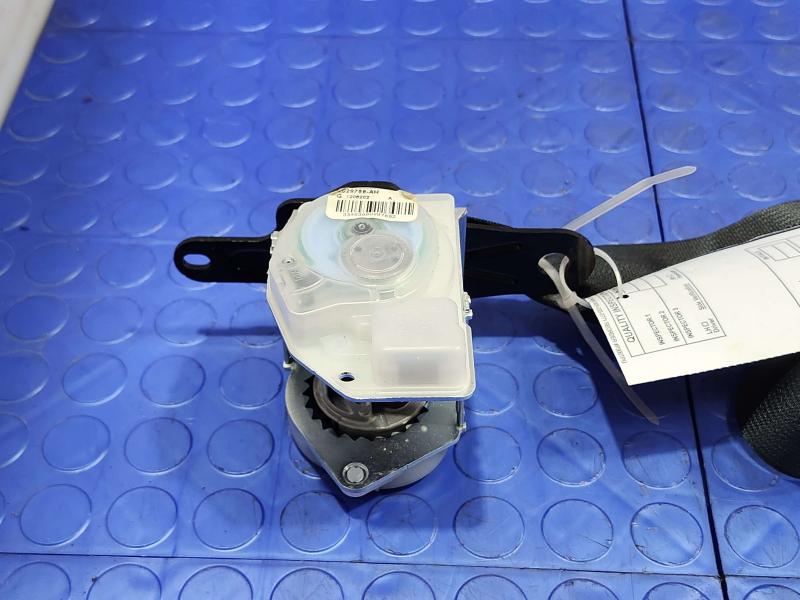 2014 Nissan Maxima Rear Seat Belt