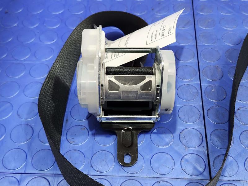 2014 Nissan Maxima Rear Seat Belt