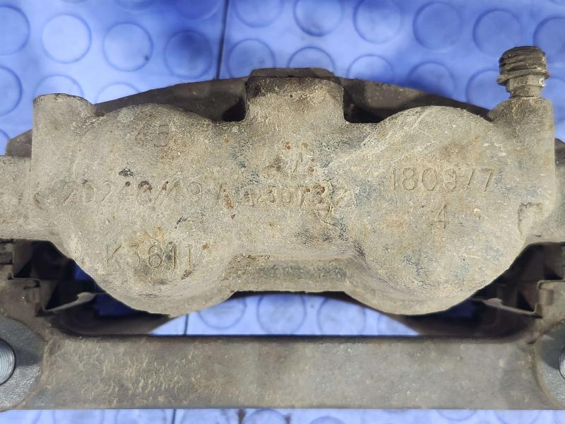2013 Ford F-250 Super Duty Caliper