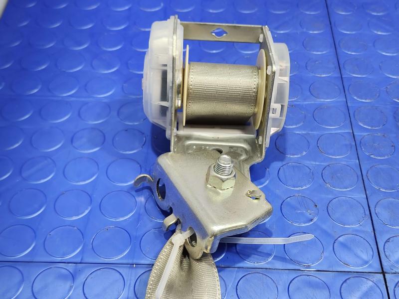 2013 Toyota Prius Rear Seat Belt