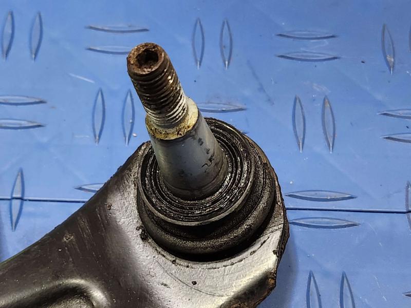 2018 Chevrolet Equinox Lower Control Arm Front