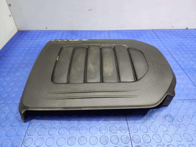 2012 Dodge Grand Caravan Engine Cover