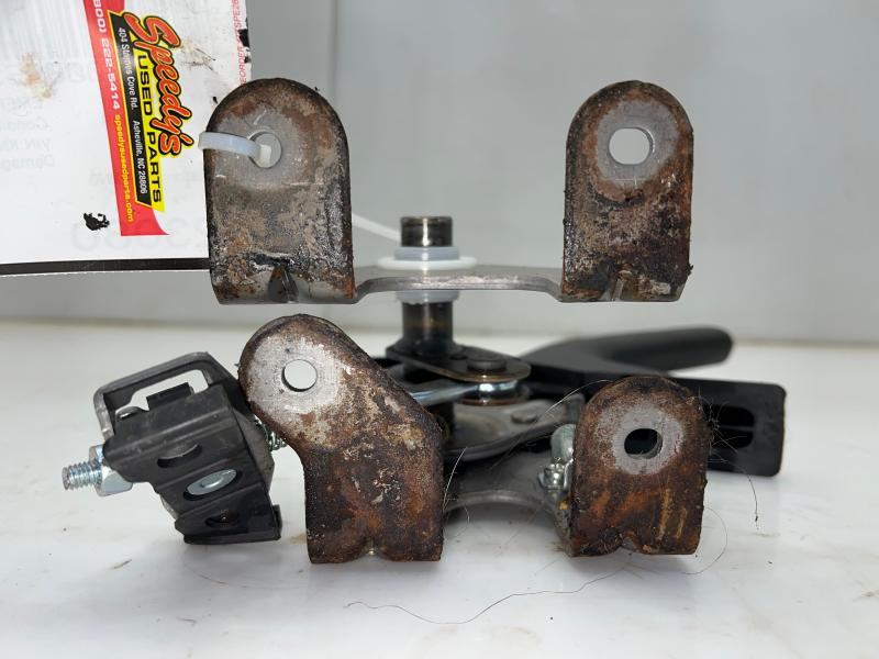 2014 - 2018 Kia Forte Parking Brake Lever Assembly OEM 59710A7000WK