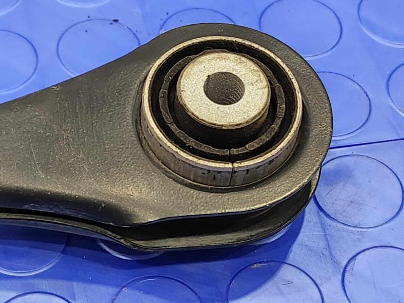 2017 Audi Q7 Lower Control Arm Rr