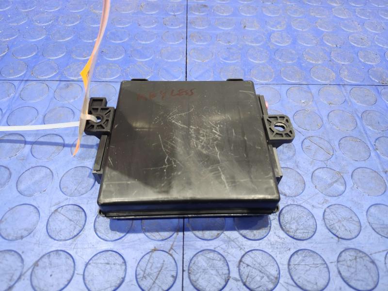 2015 Jeep Grand Cherokee Receiver Hub RFHUB Control Module OEM 68240157AC