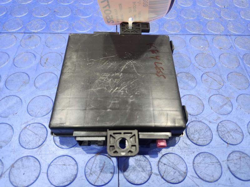 2015 Jeep Grand Cherokee Receiver Hub RFHUB Control Module OEM 68240157AC