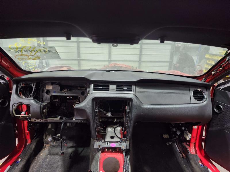 2014 Ford Mustang Dash Panel