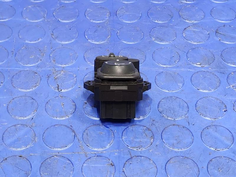 2013 Honda Civic Door Switch Front