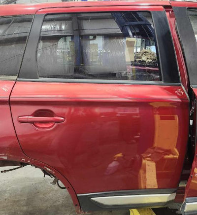 2017 Mitsubishi Outlander Rear Door