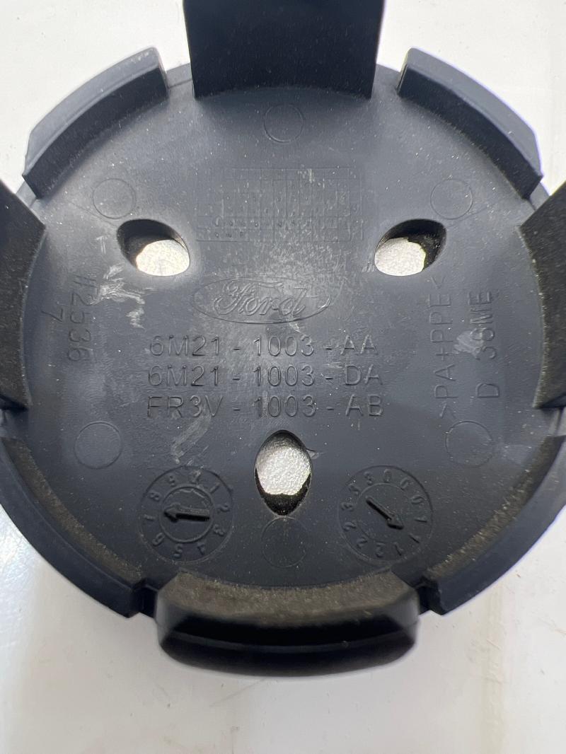 2019 Ford EcoSport Center Cap