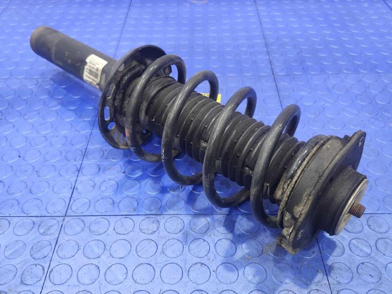 2013 Volkswagen Jetta Strut Assembly