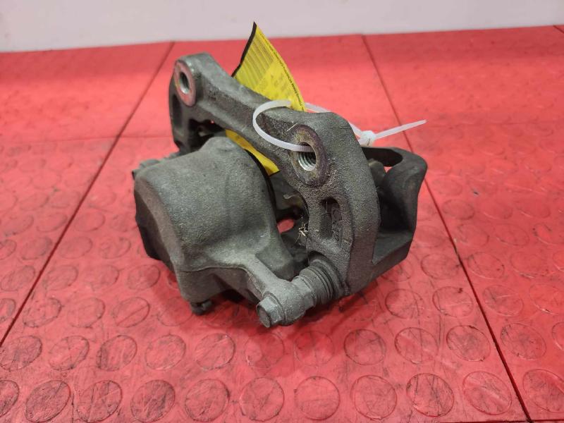 2013 Chevrolet Malibu Caliper