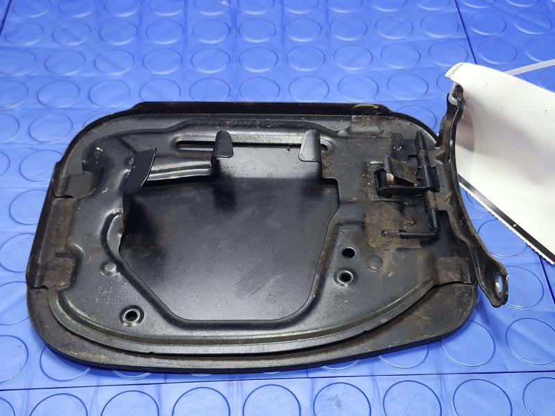 2015 Toyota Corolla Fuel Tank Door