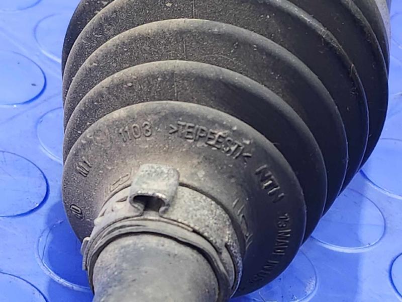 2014 Hyundai Santa Fe Axle Shaft