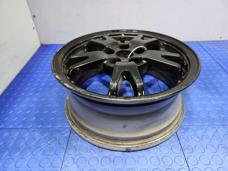2013 Toyota Prius Wheel