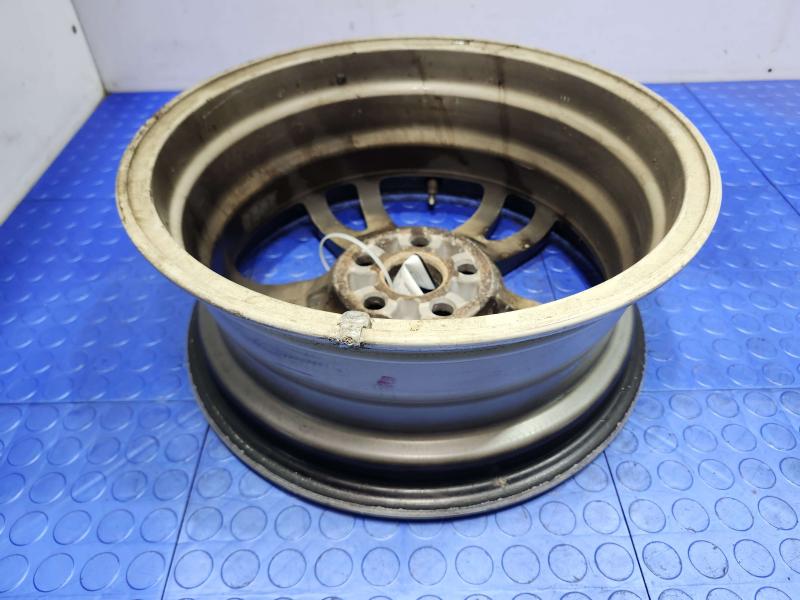2013 Toyota Prius Wheel