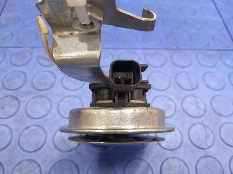 2017-2020 Lincoln Continental Alarm Horn Assembly Genuine OEM HD9Z13832A