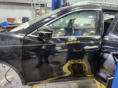 2015 Nissan Rogue Front Door
